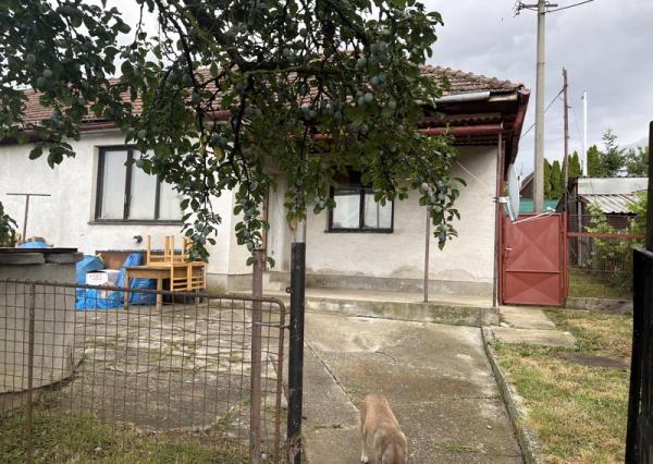 Starší rodinný dom s pozemkom, Horné Obdokovce
